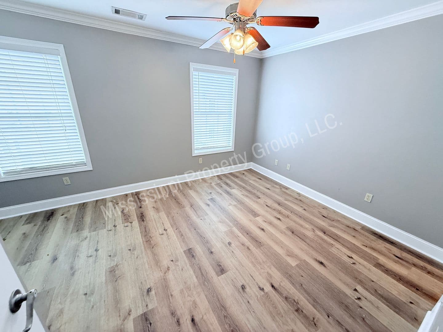 Oxford Townhome: 1 Mondrian Place