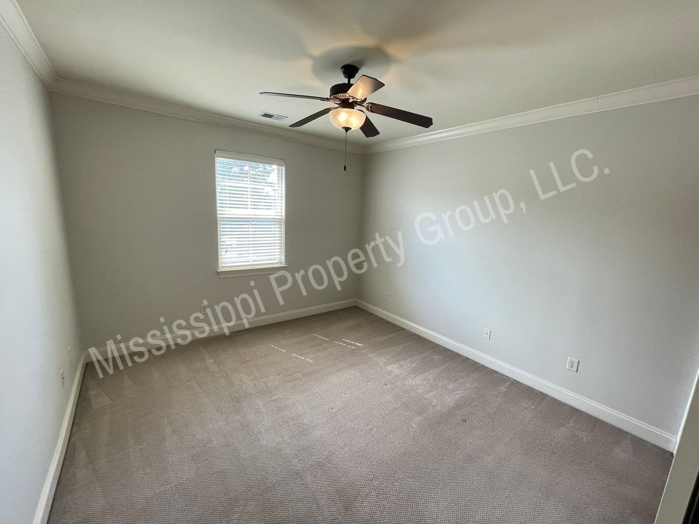 Oxford Townhome: 2495 Old Taylor Road, Unit 1205