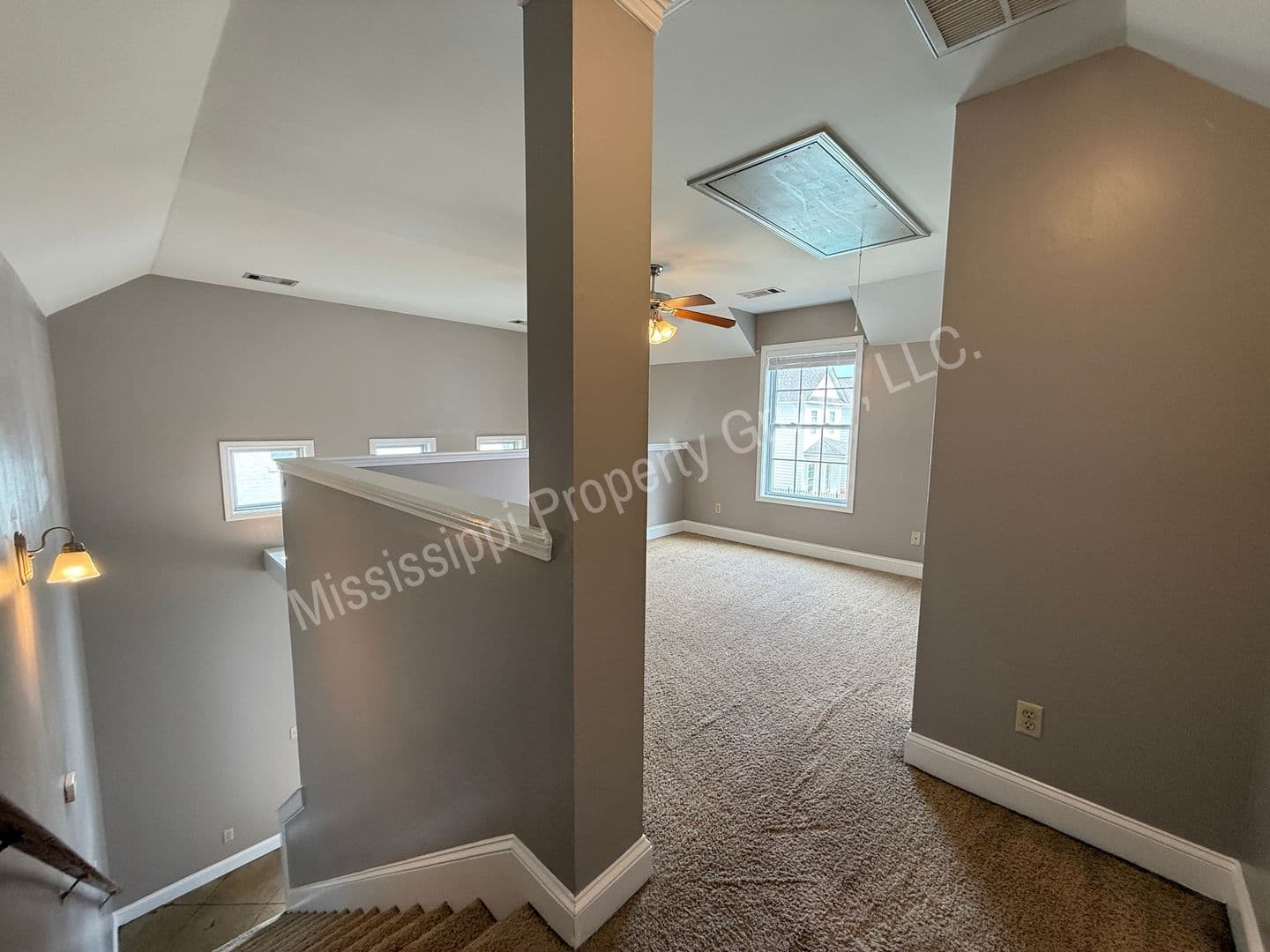 Oxford Townhome: 1 Mondrian Place