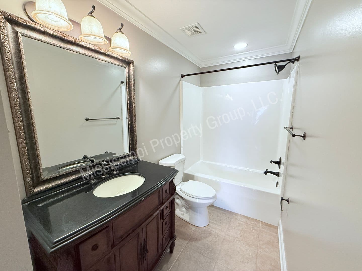 Oxford House: 157 Falls Grove Drive
