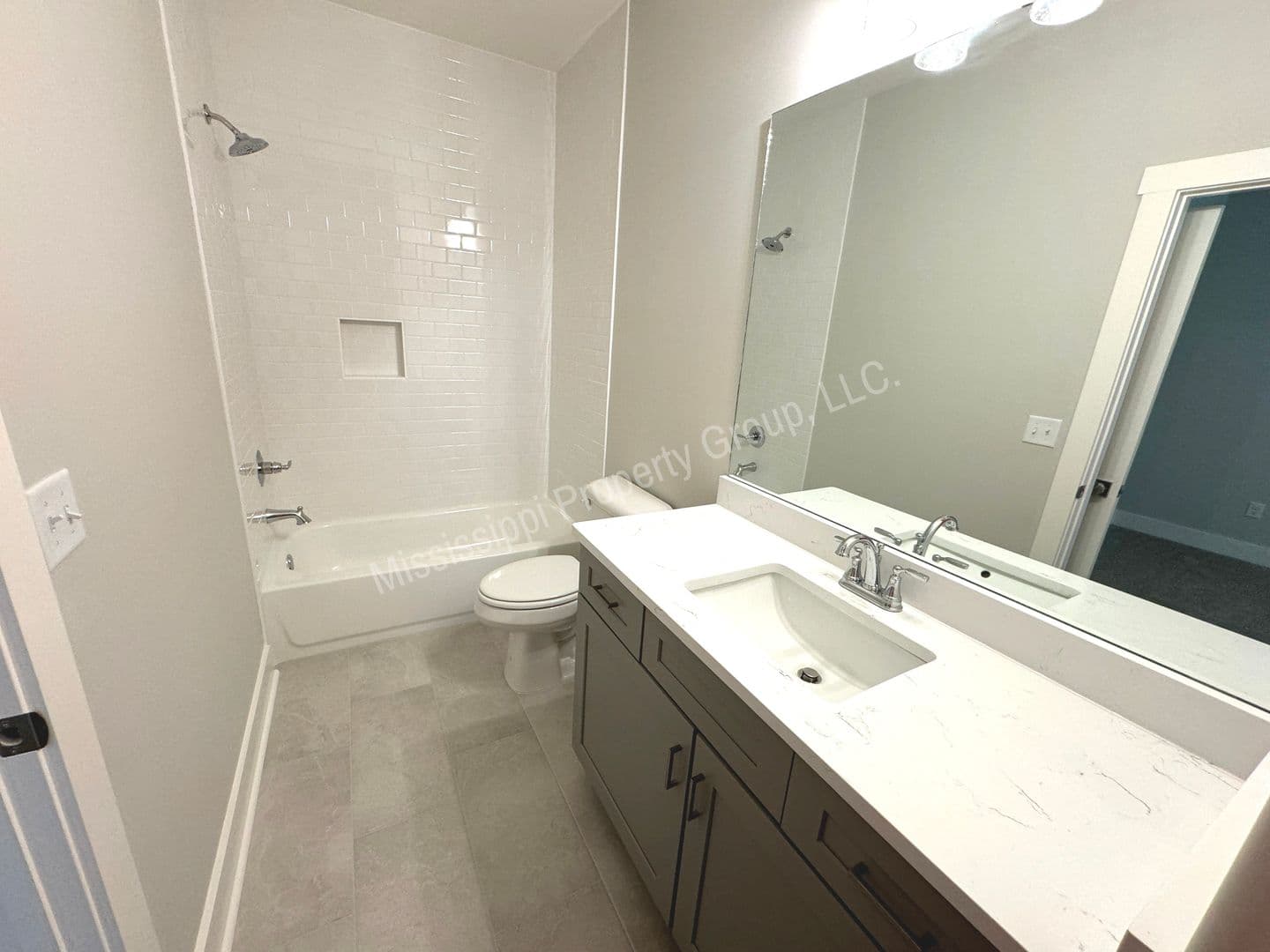 Oxford Townhome: 1841 Reserve Loop