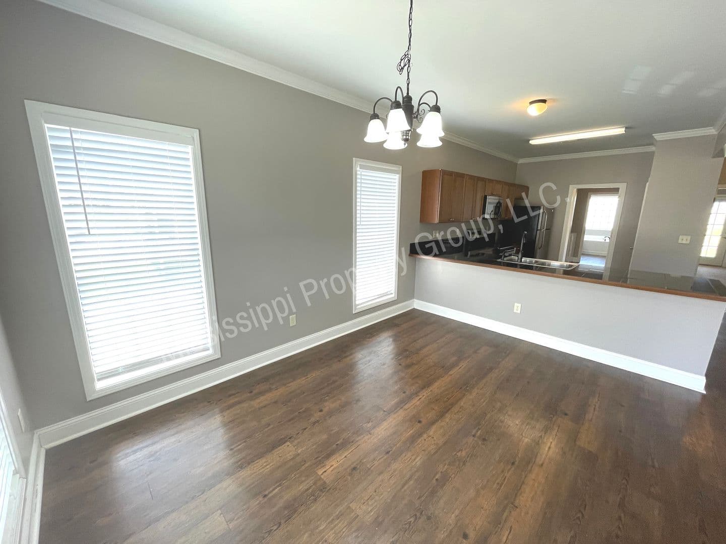 Oxford House: 302 Shumard Cove