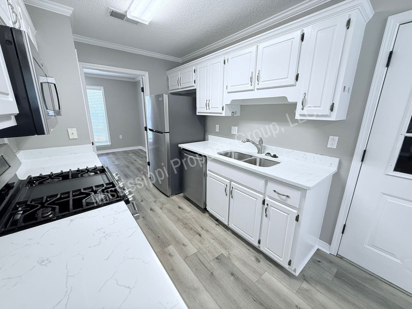 Oxford House: 2112 Harris Drive