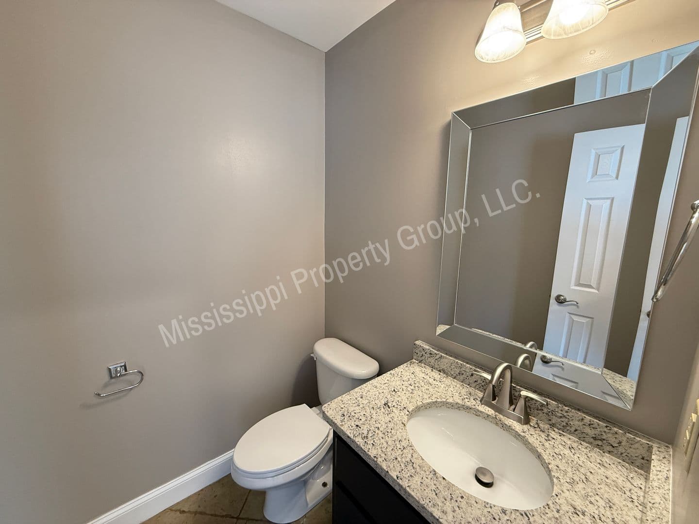 Oxford Townhome: 1 Mondrian Place