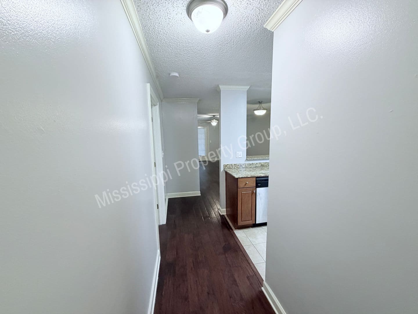 Oxford House: 2112 Old Taylor Road, F1