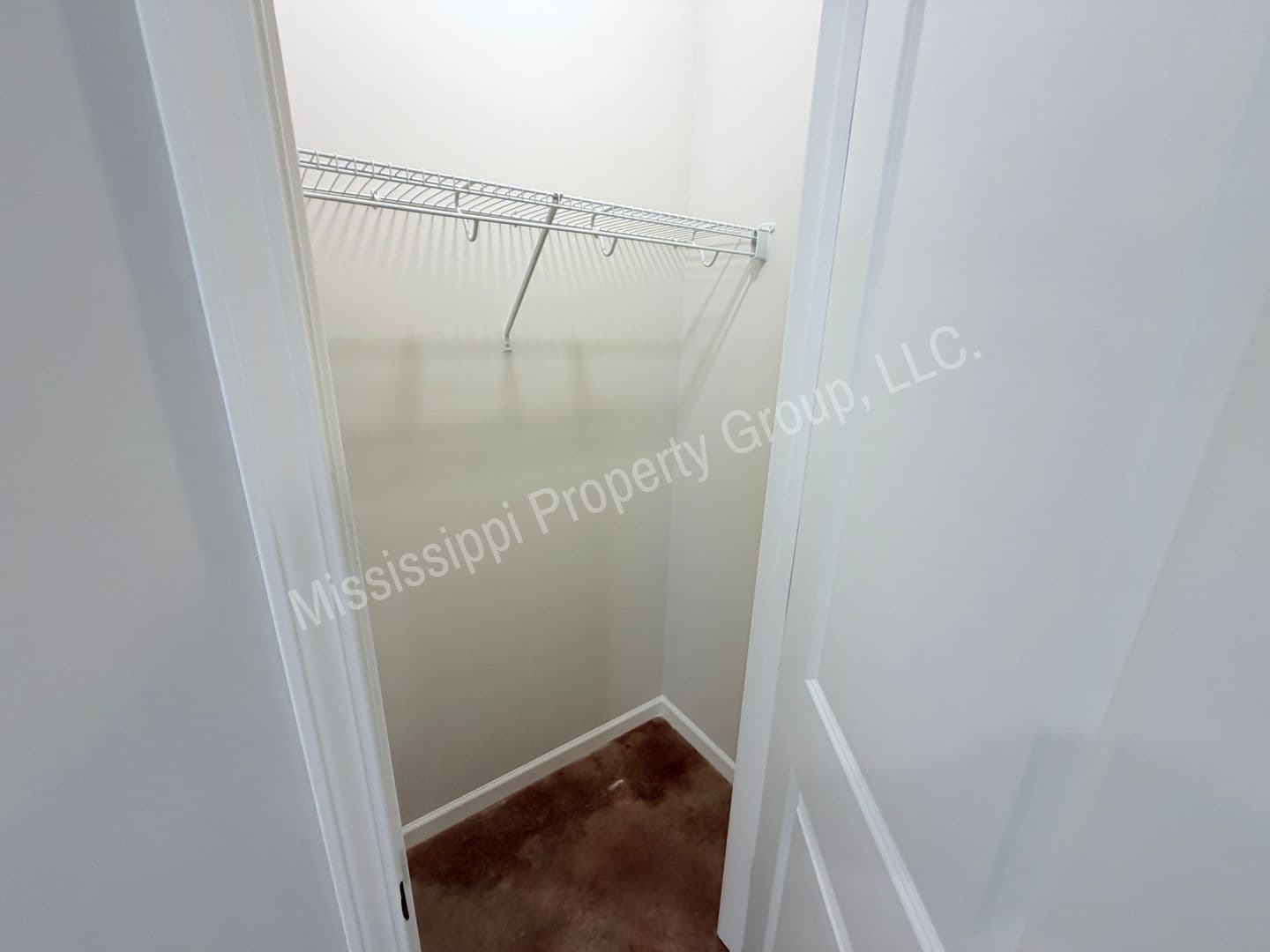 Oxford Townhome: 4851 S. Lamar Blvd