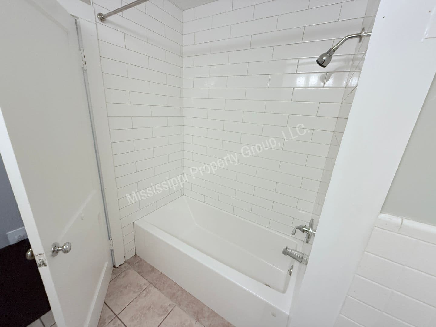 Oxford House: 1120 South 16th Street