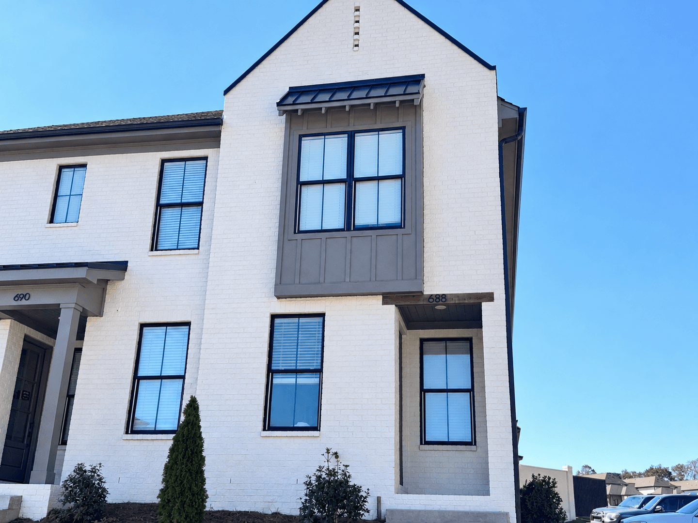 Oxford Townhome: 688 Miramar Lane