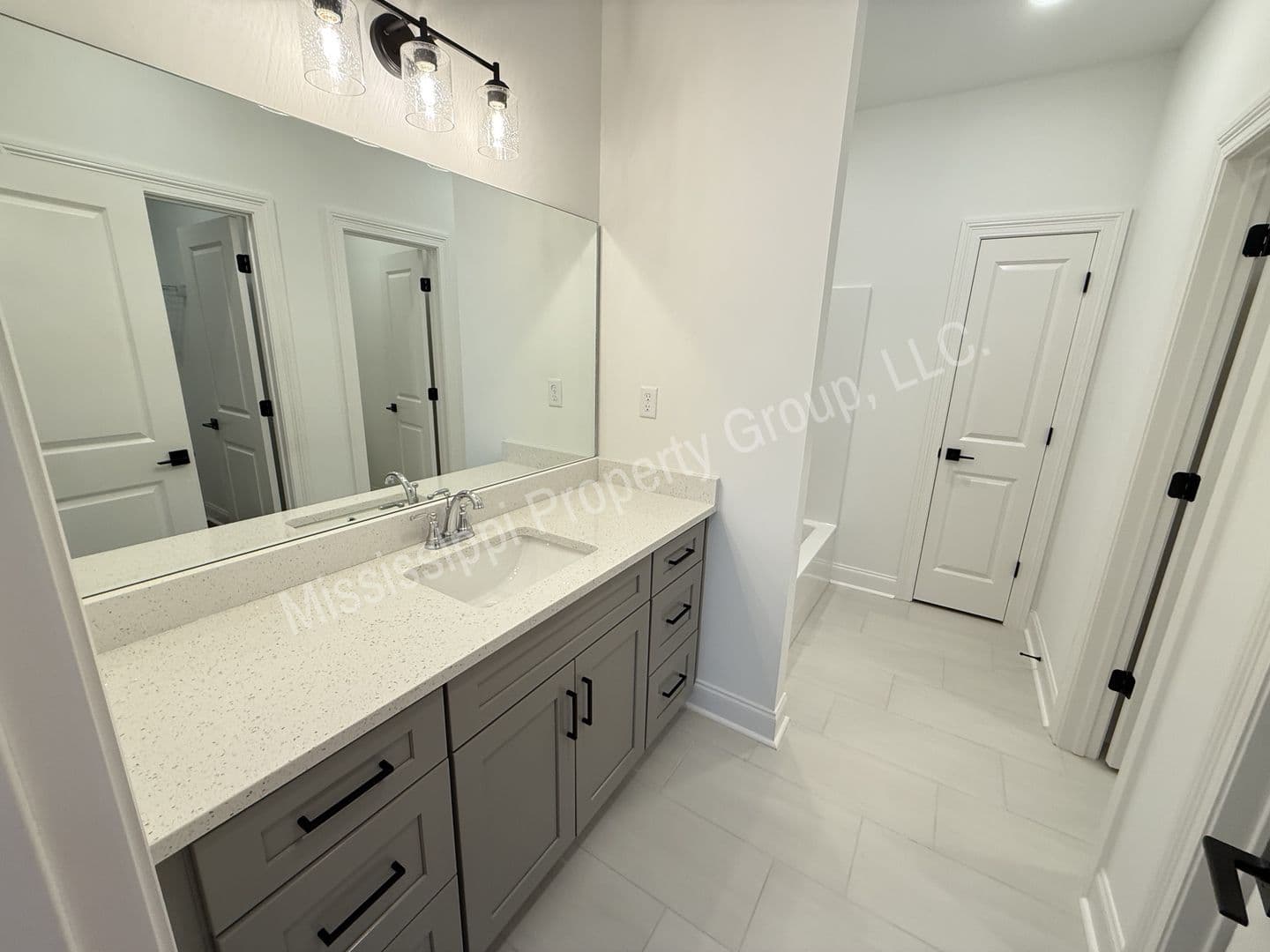 Oxford Townhome: 720 Southview Drive