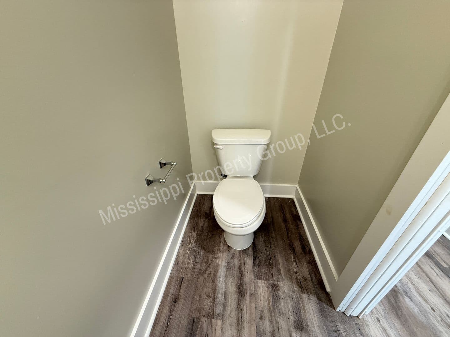 Oxford Townhome: 341 Stillwater Lane