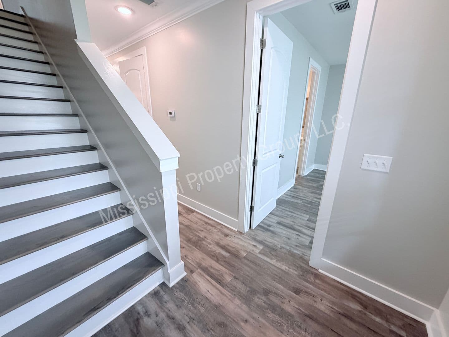 Oxford Townhome: 337 Stillwater Lane