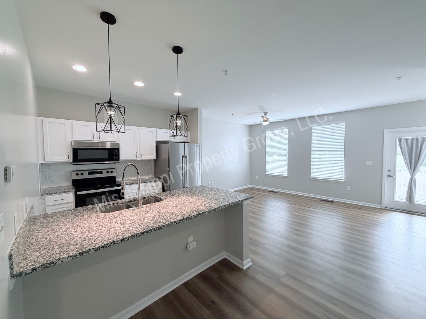 Oxford Townhome: 459 Olive Branch Way