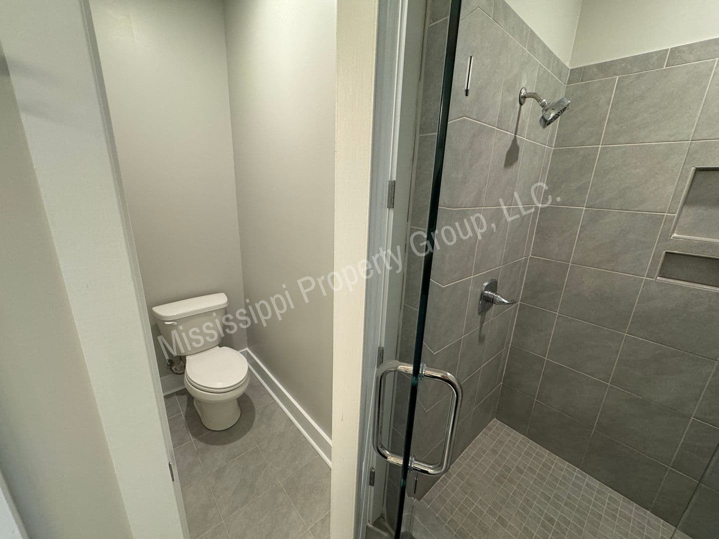 Oxford Townhome: 325 Stillwater Lane