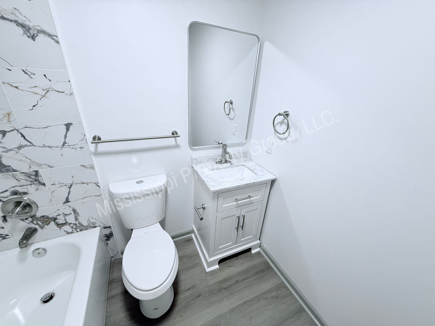 Oxford Townhome: 110 CR 102
