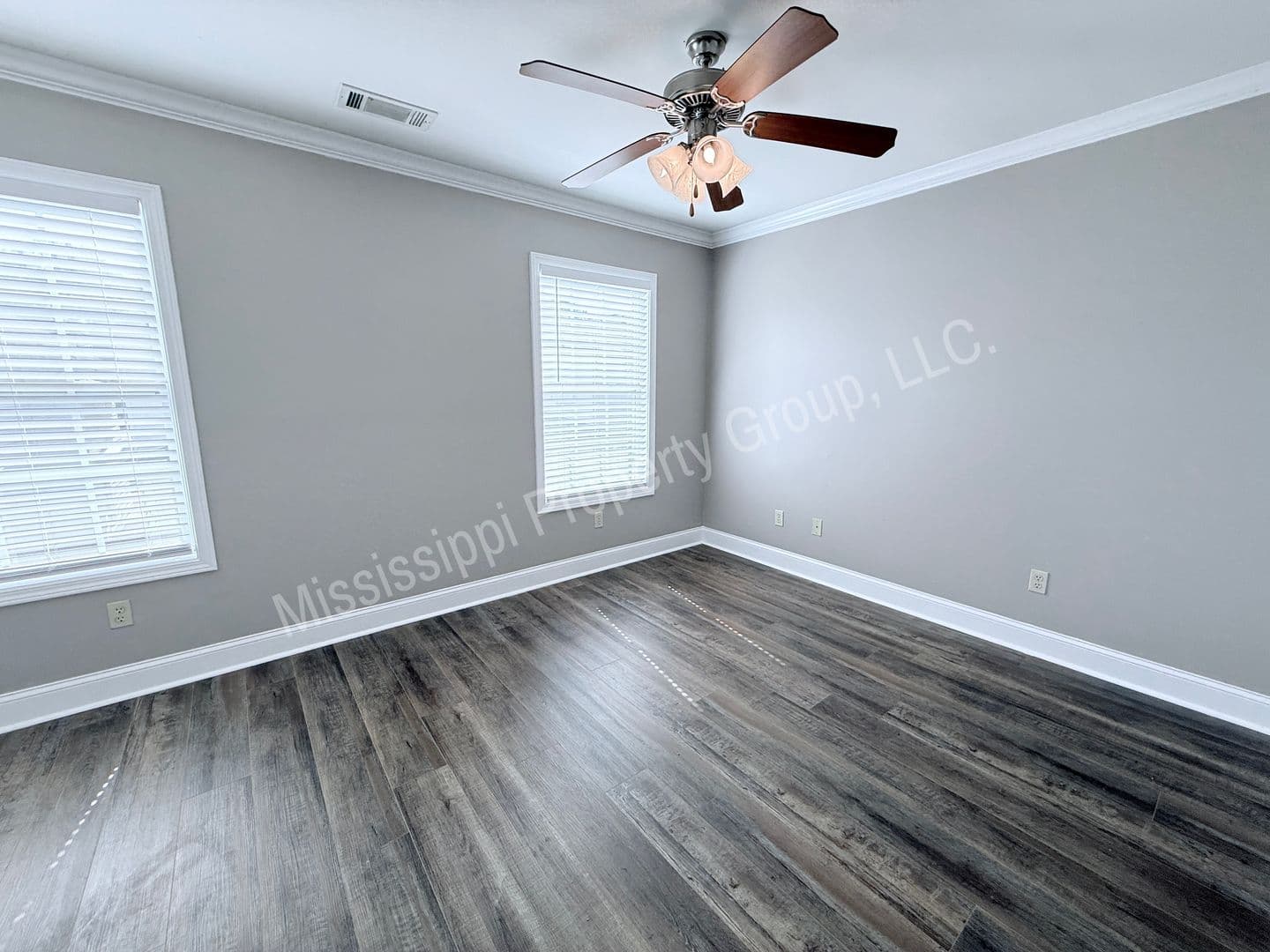 Oxford Townhome: 1 Mondrian Place