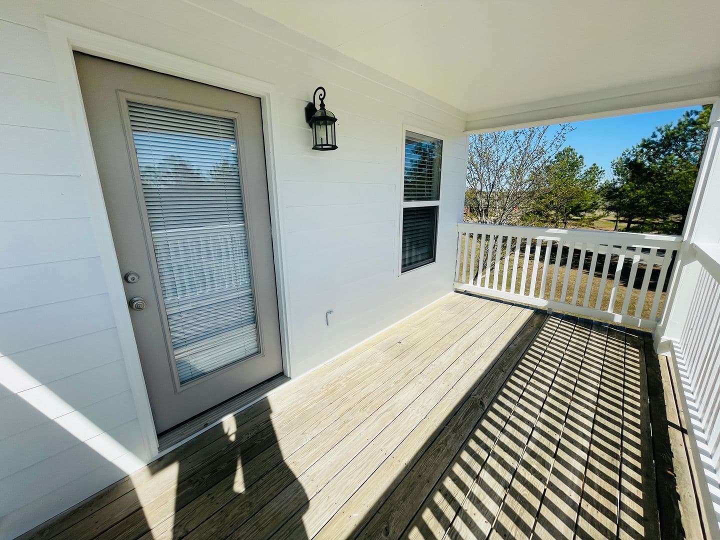 Oxford Townhome: 1 Mondrian Place