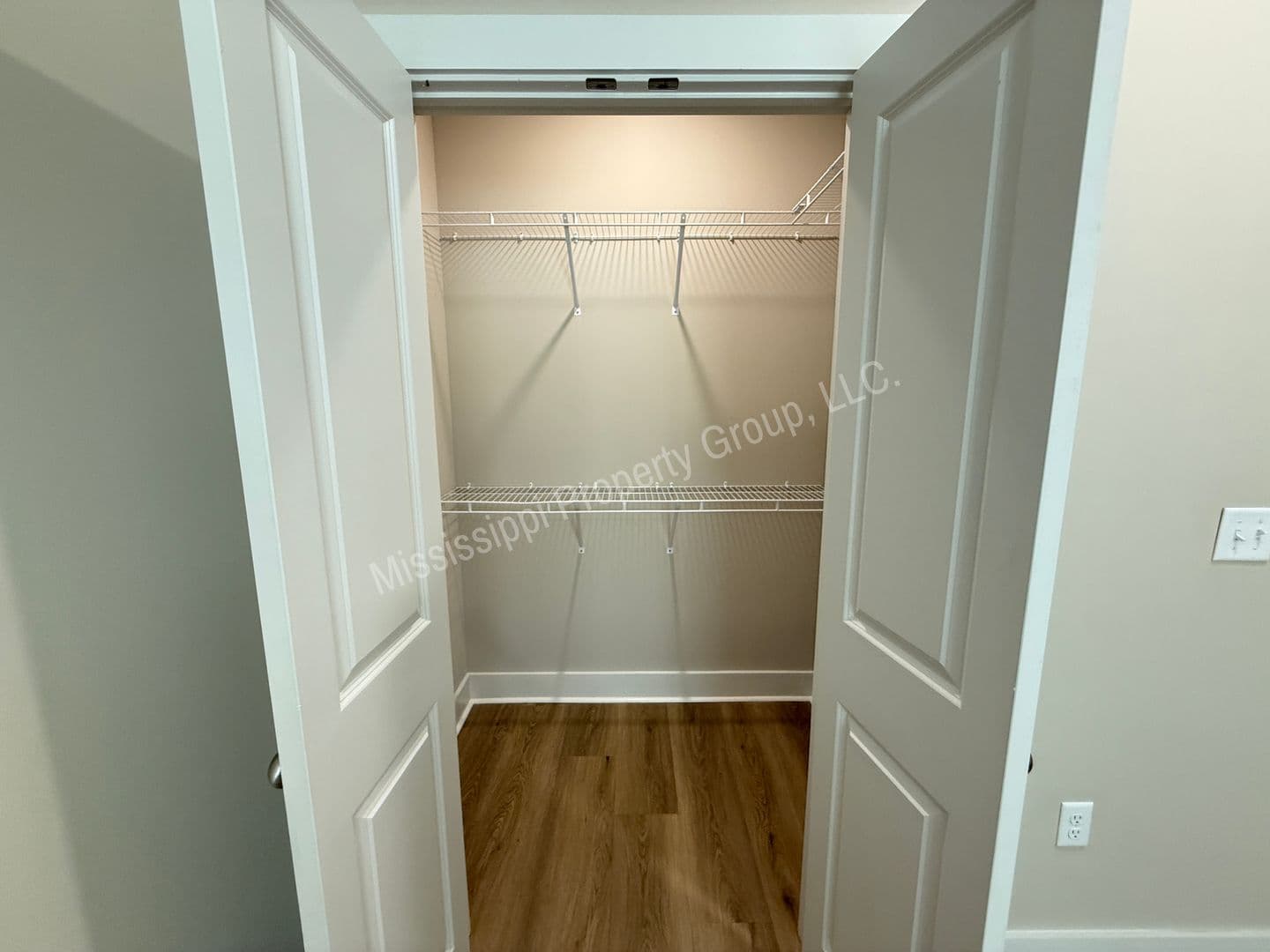 Oxford Apartment: 1401 Chickasaw Road