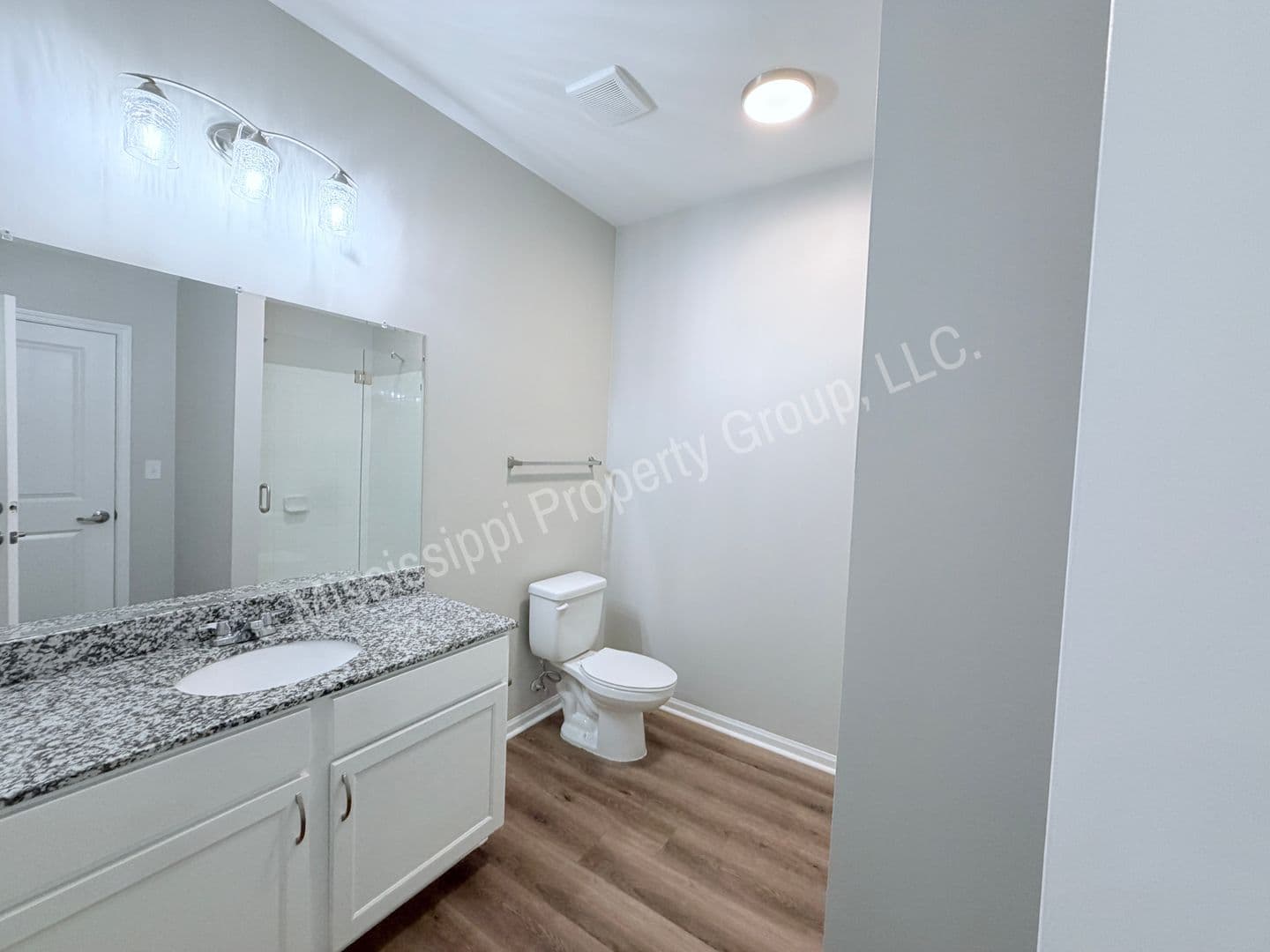Oxford Townhome: 471 Olive Branch Way