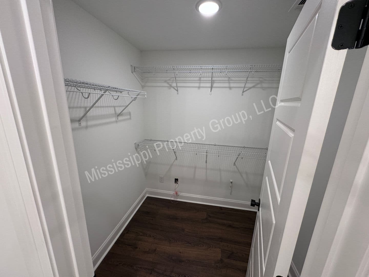 Oxford Townhome: 590 Meadow Crest Circle