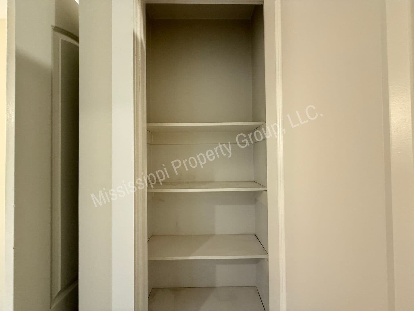 Oxford Townhome: 335 Stillwater Lane