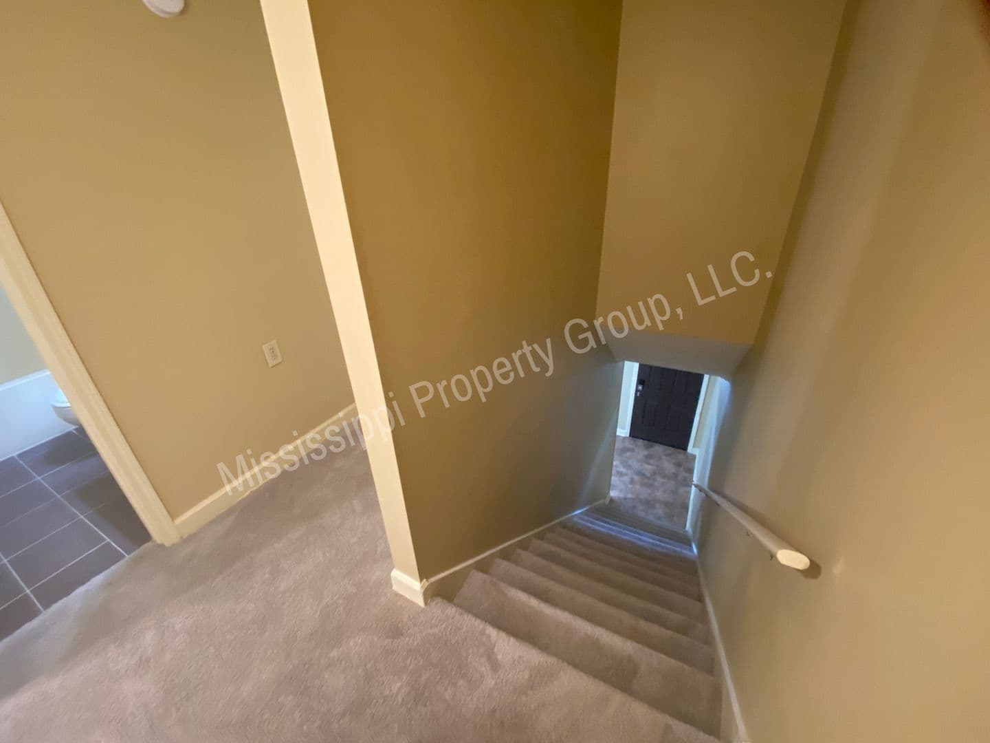 Oxford Townhome: 215 Edinburgh Place