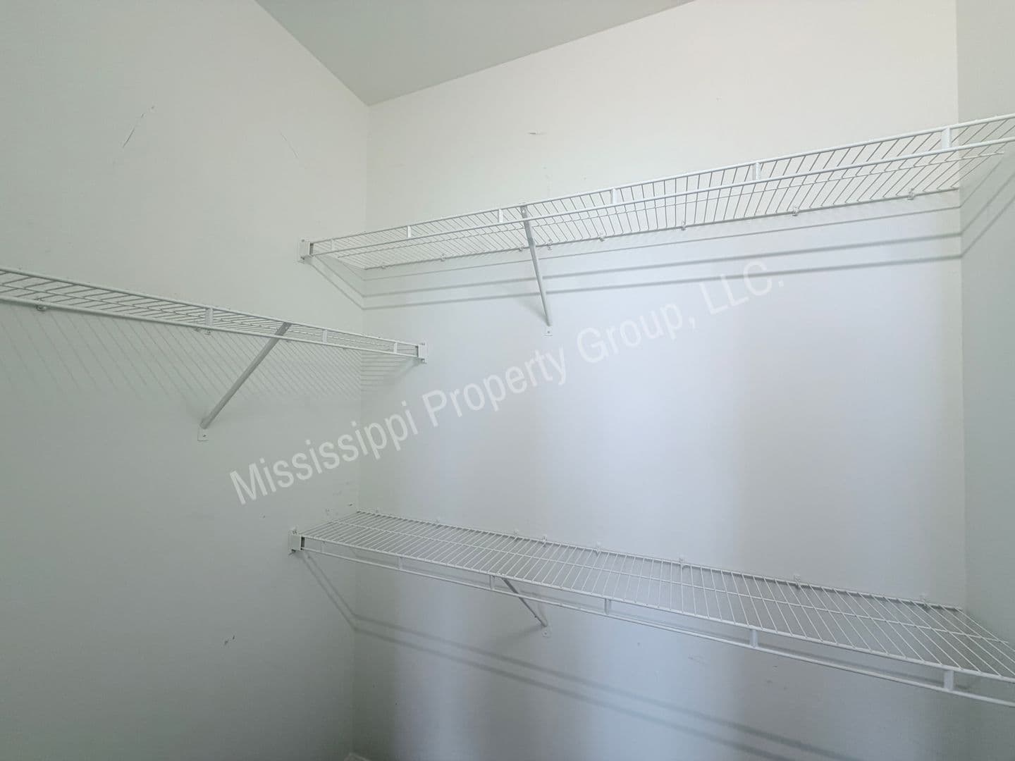 Oxford Townhome: 471 Olive Branch Way