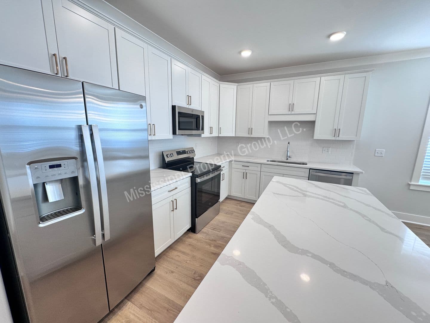Oxford Townhome: 676 Miramar Lane