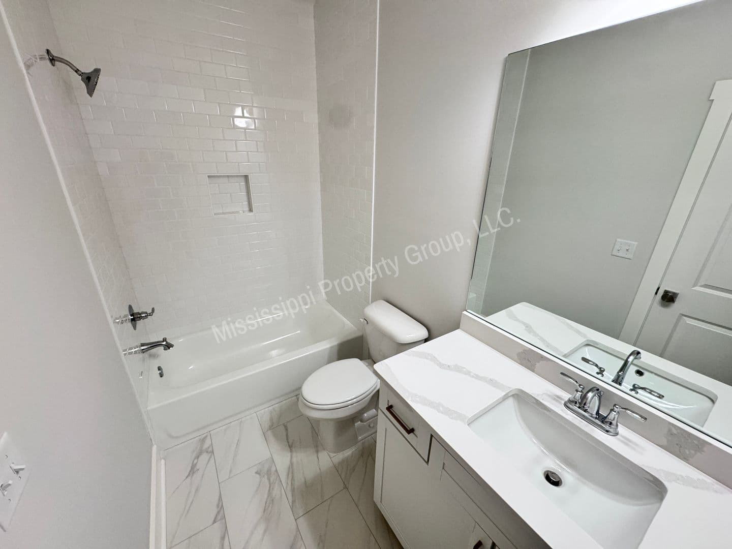 Oxford Townhome: 676 Miramar Lane
