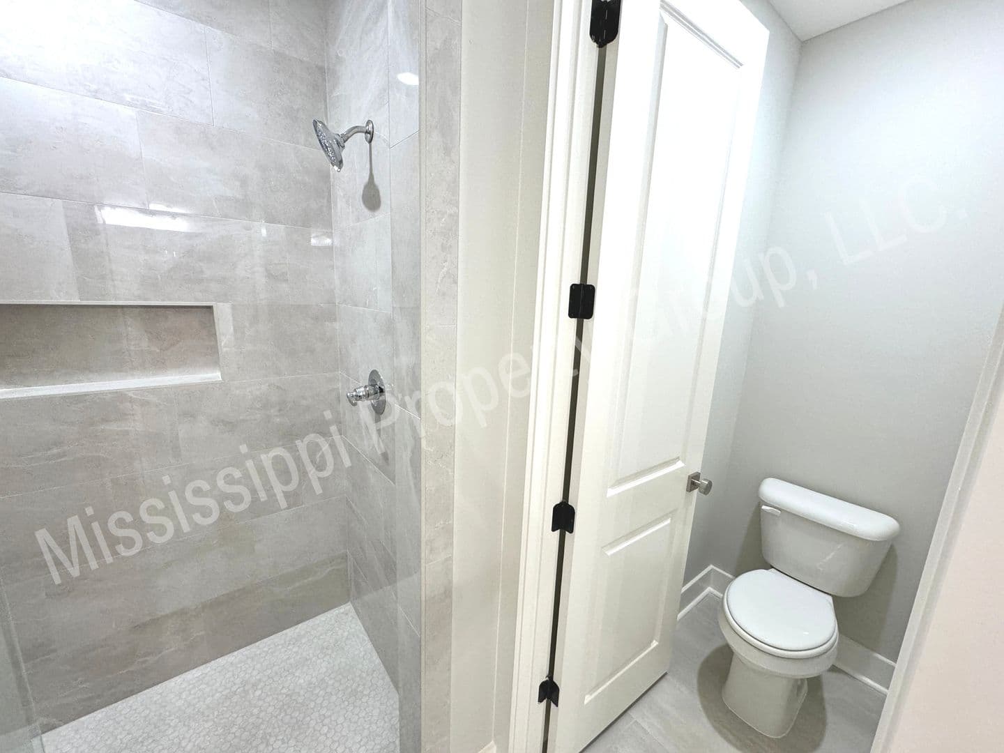 Oxford Townhome: 1833 Reserve Loop