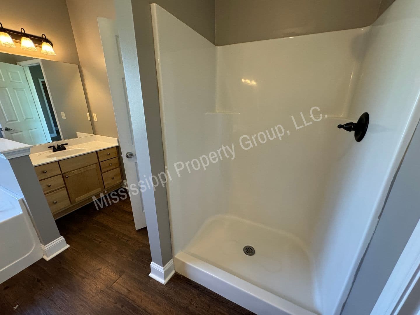 Oxford House: 304 Shumard Cove