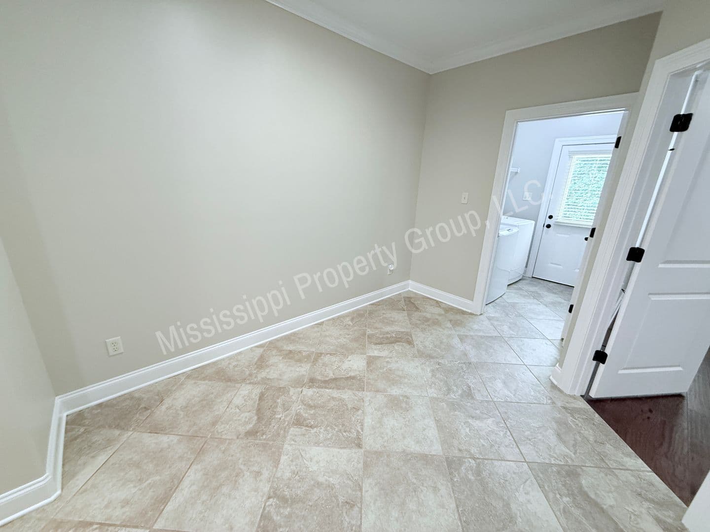 Oxford Townhome: 3001 Old Taylor Road, Unit 807