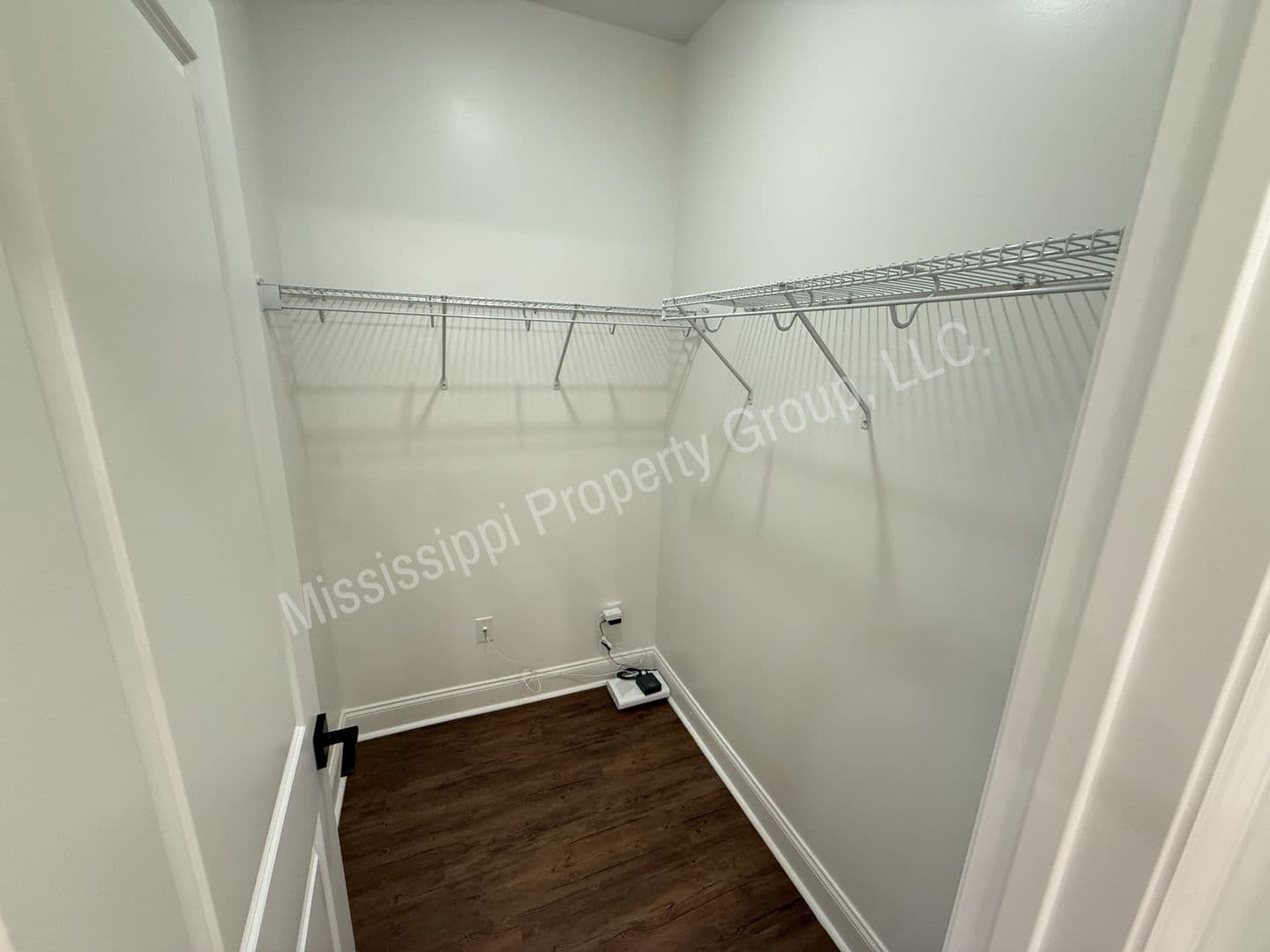 Oxford Townhome: 620 Cottage Grove Circle