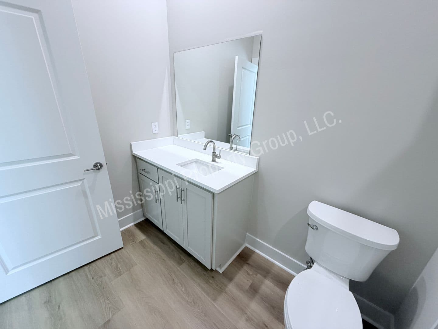 Oxford Apartment: 1401 Chickasaw Road
