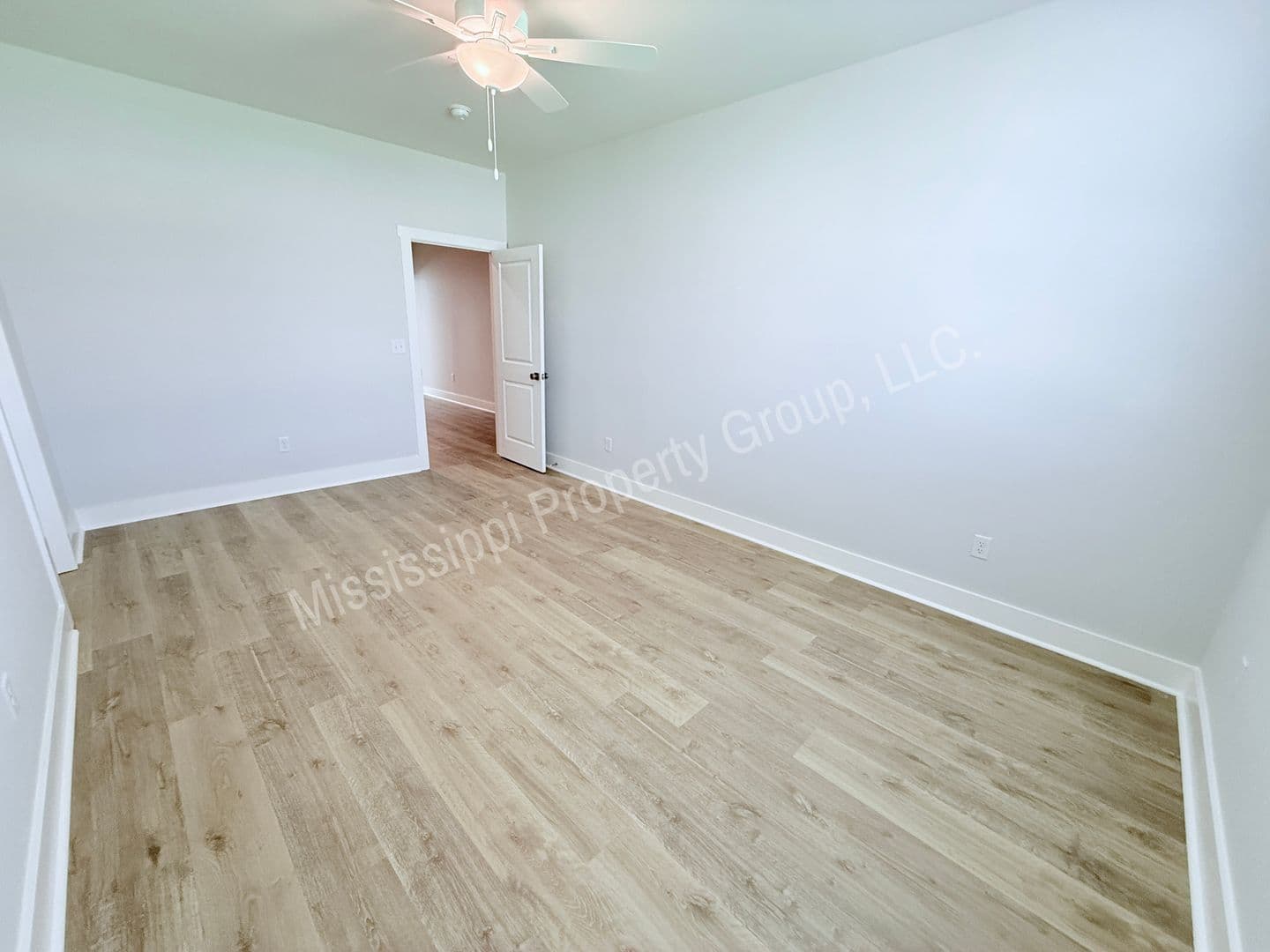 Oxford Townhome: 1616 Amalfi Drive