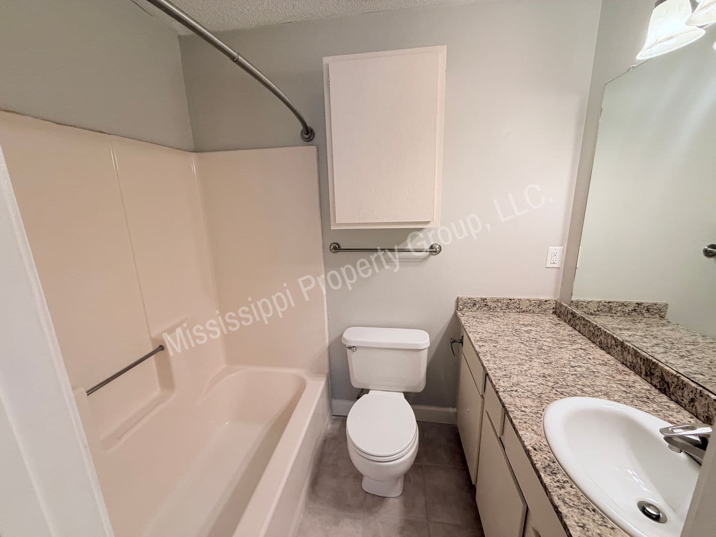 Oxford Condo: 2112 Old Taylor Road, Unit F5