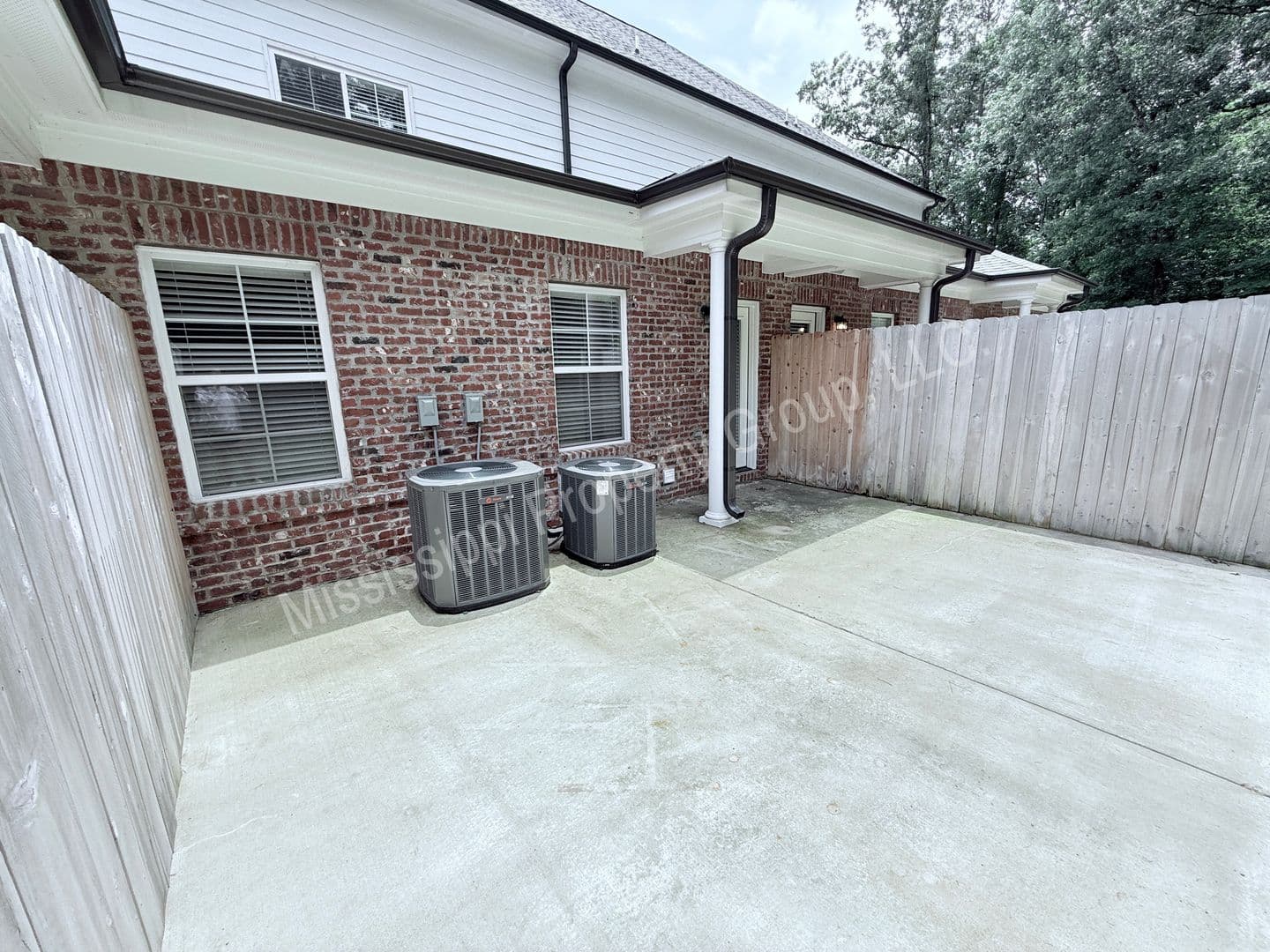 Oxford Townhome: 4088 Fieldstone Loop