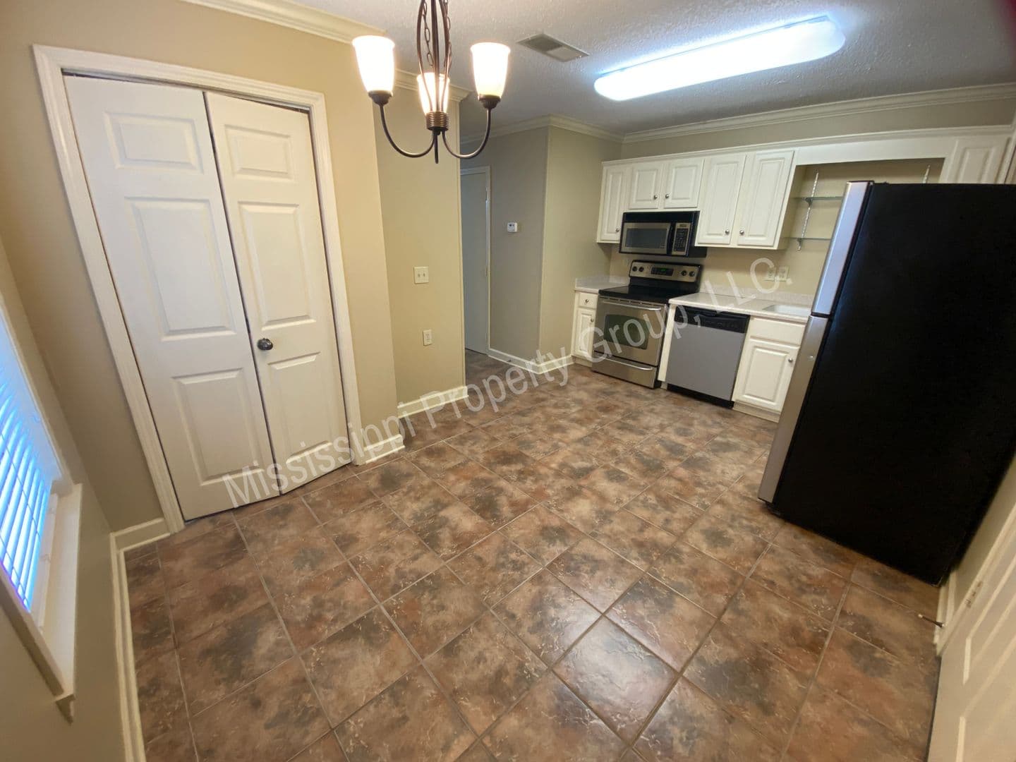 Oxford Townhome: 215 Edinburgh Place