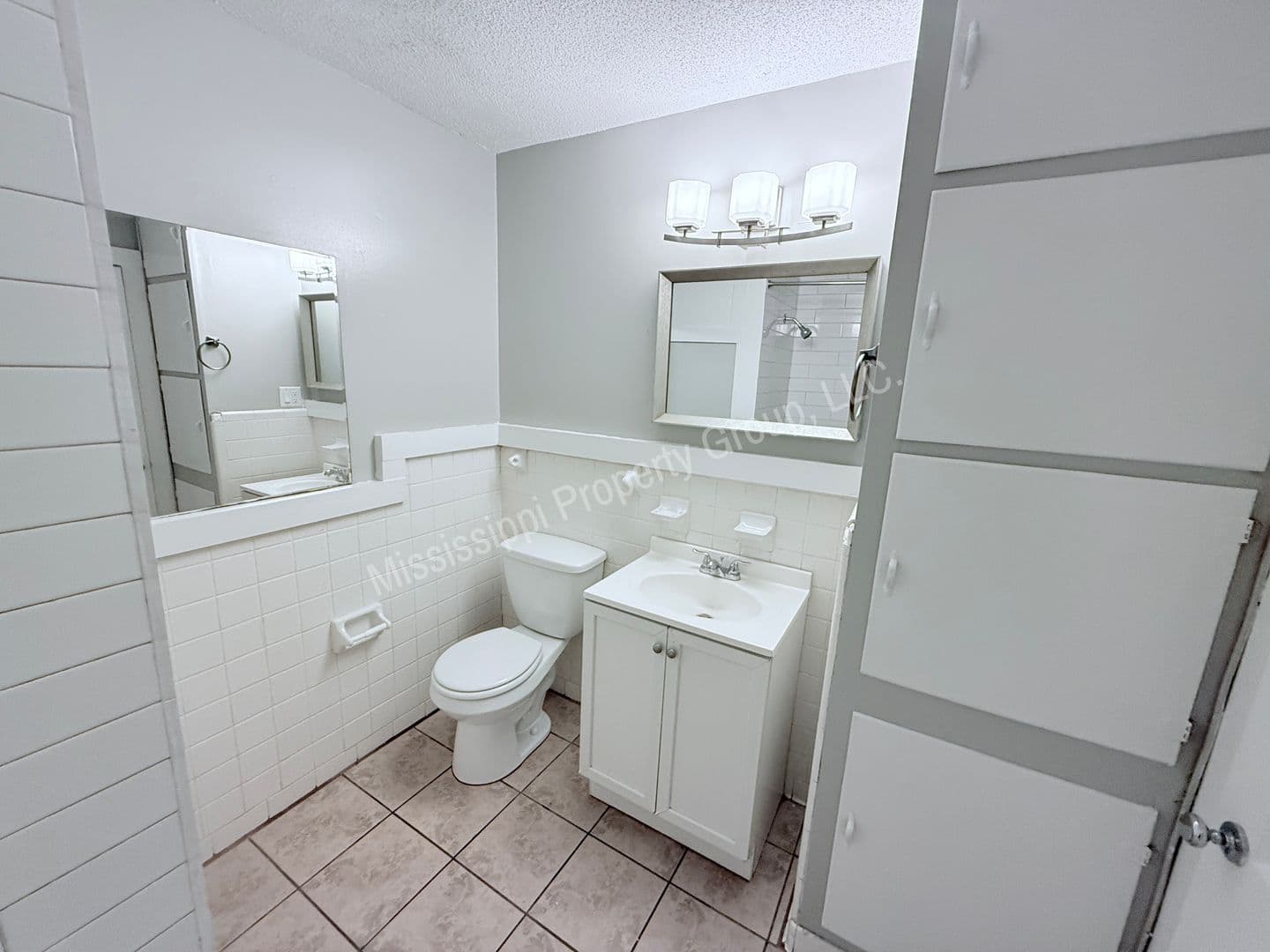 Oxford House: 1120 South 16th Street