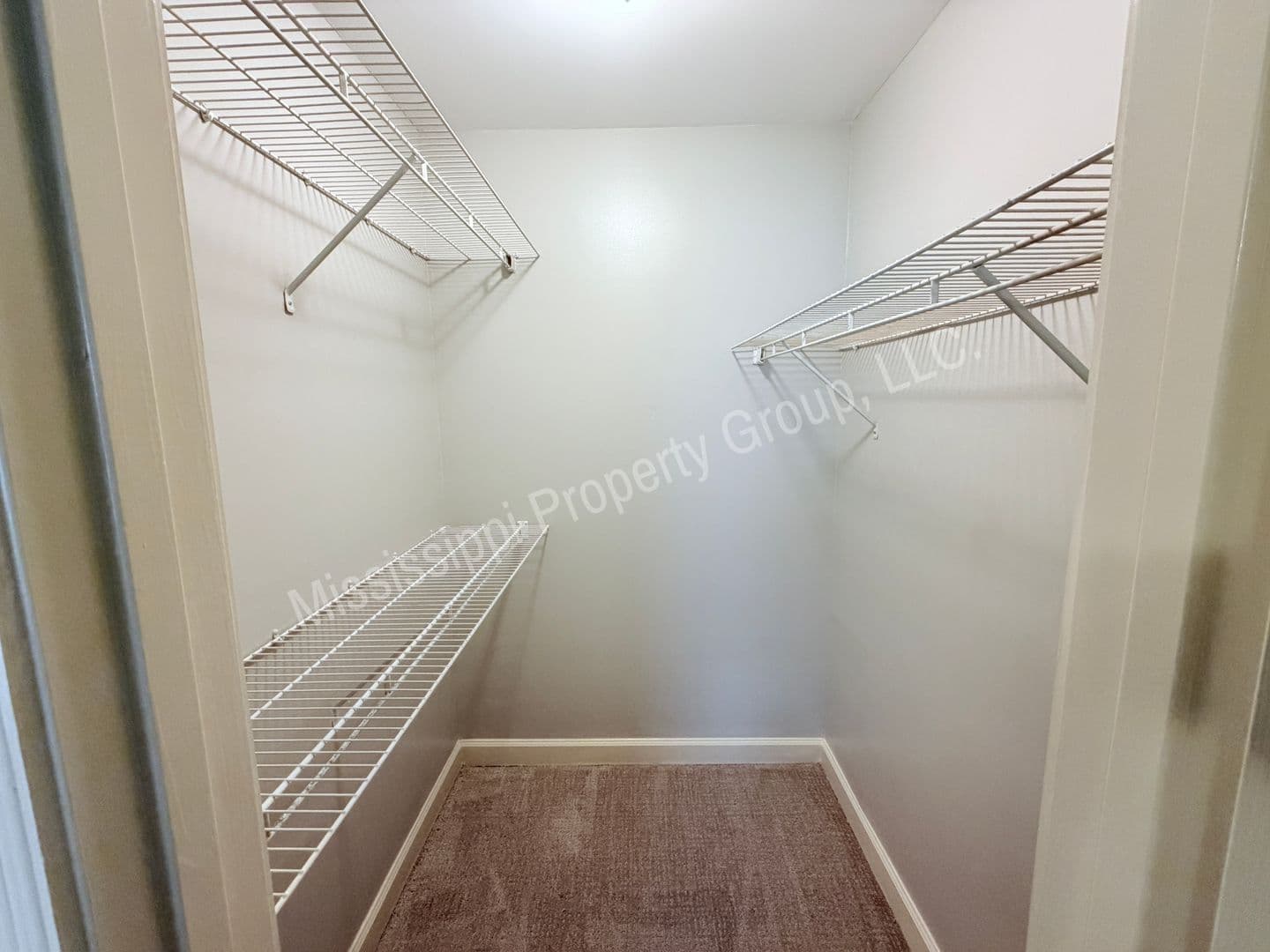 Oxford House: 2112 Old Taylor Road, F1