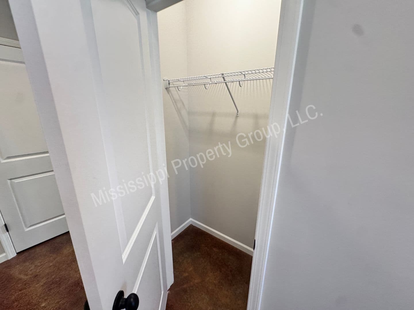 Oxford Townhome: 4851 S. Lamar Blvd