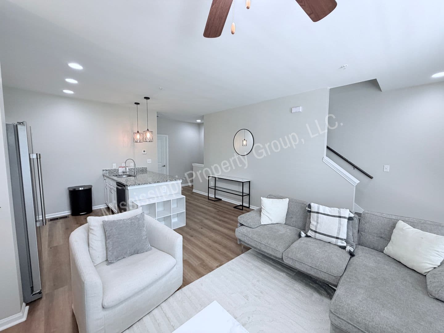 Oxford Townhome: 471 Olive Branch Way