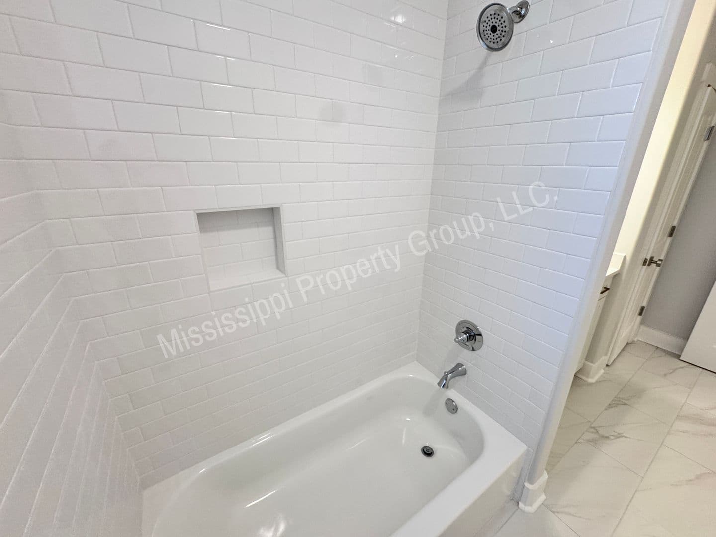 Oxford Townhome: 2009 Rosemary Street