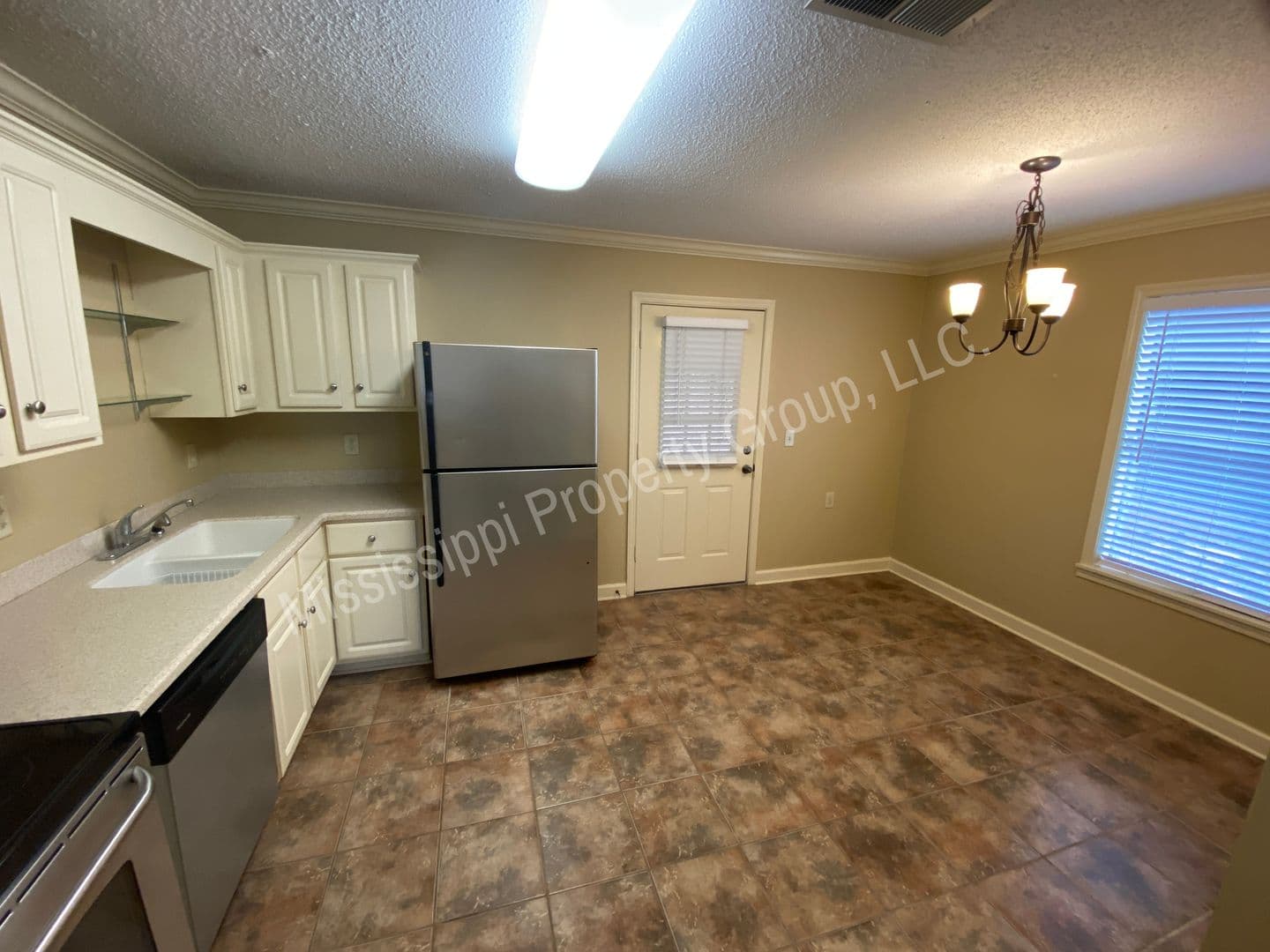 Oxford Townhome: 215 Edinburgh Place