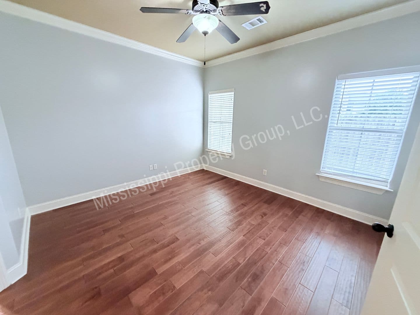 Oxford Townhome: 2495 Old Taylor Road, Unit 1101
