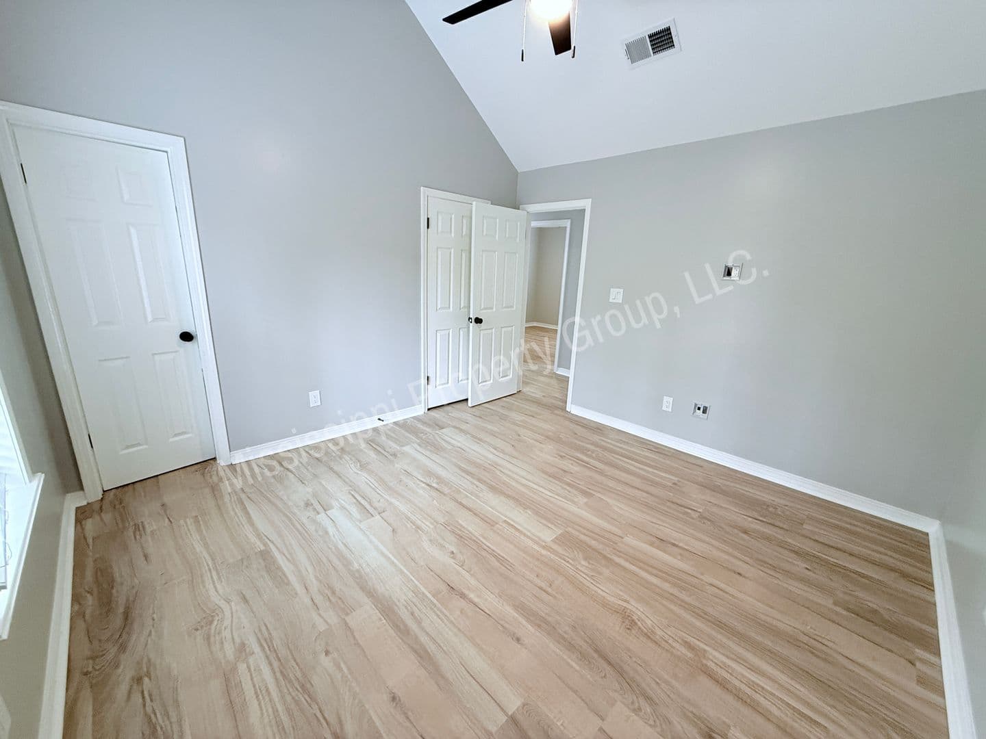 Oxford Townhome: 110 CR 102