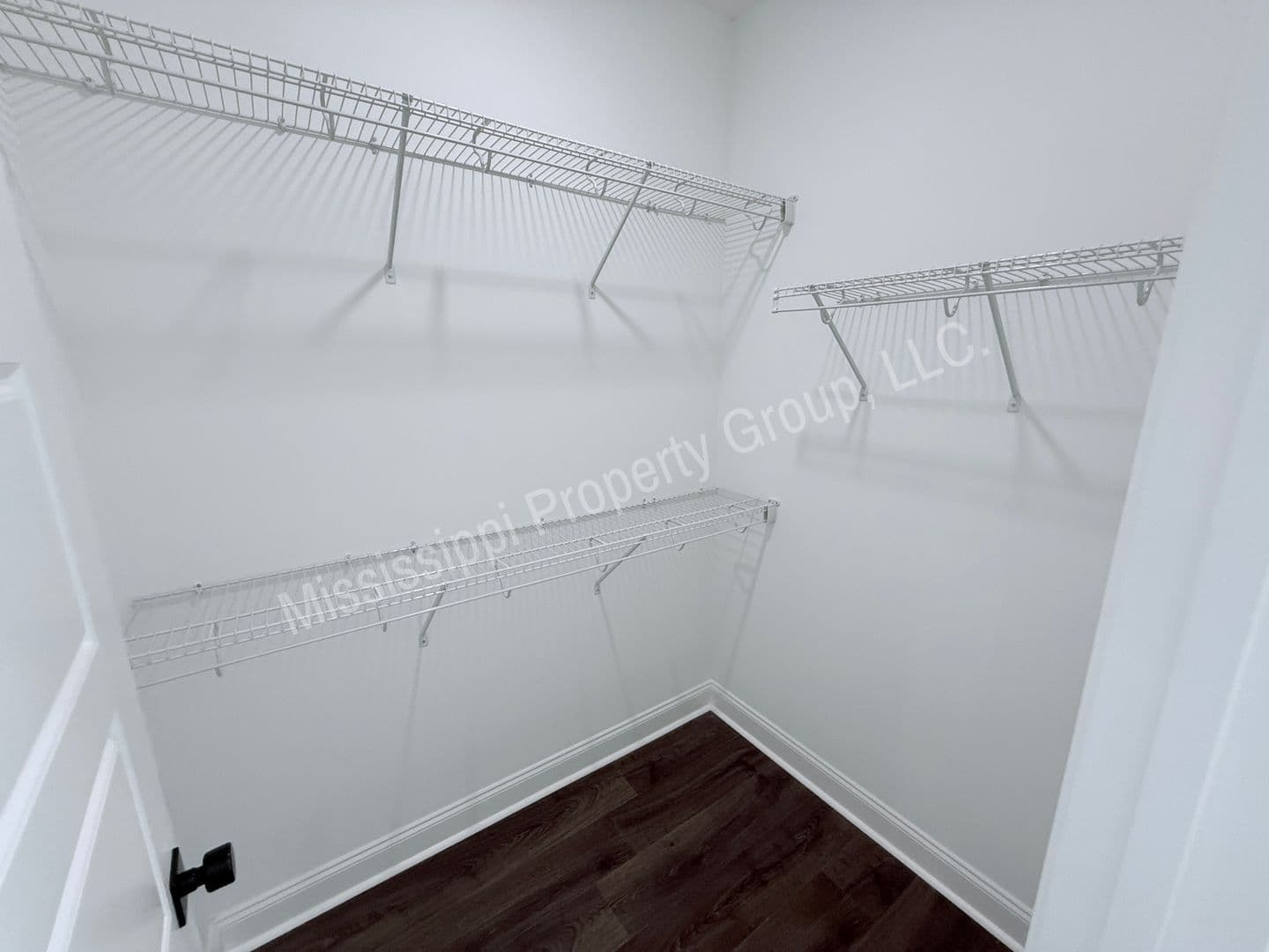 Oxford Townhome: 592 Meadow Crest Circle