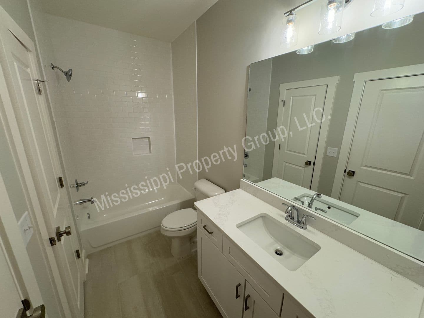 Oxford Townhome: 1839 Reserve Loop