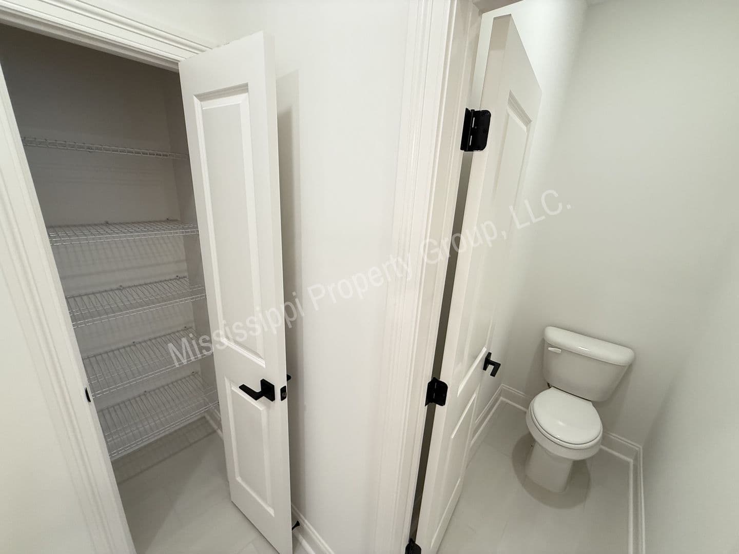 Oxford Townhome: 634 Cottage Grove Circle