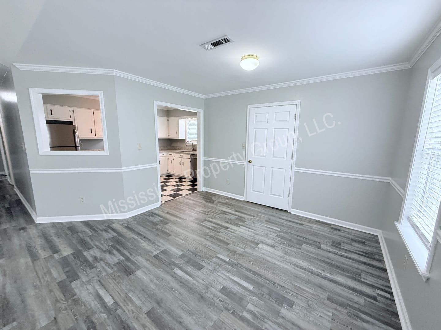Oxford House: 1104 Turtle Creek Blvd