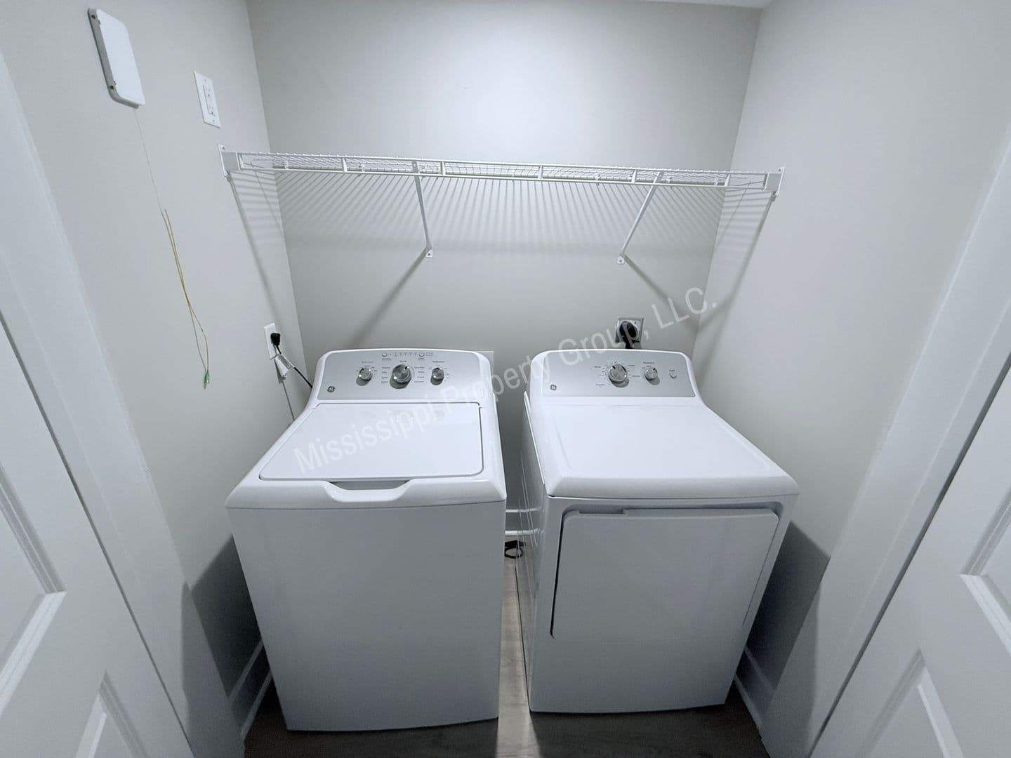 Oxford Apartment: 1207 Pleasant Drive